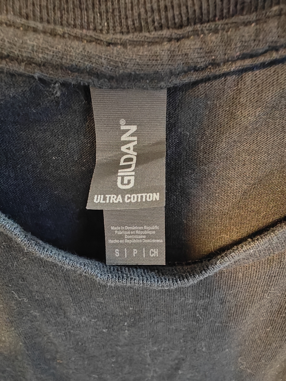 Gildan Ultra Cotton Black T-Shirt
